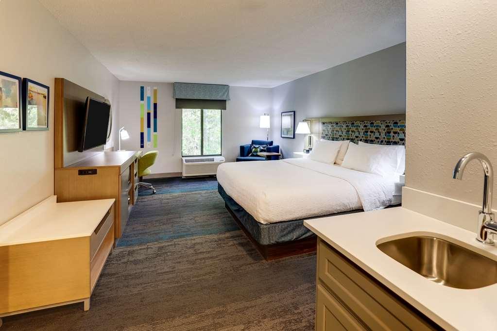 Hampton Inn Cumming Δωμάτιο φωτογραφία