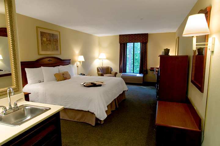 Hampton Inn Cumming Δωμάτιο φωτογραφία